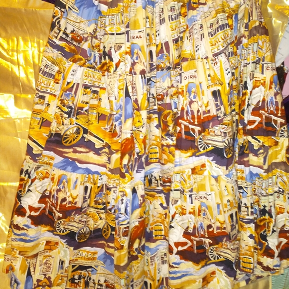 CONVERSATION PIECES SKIRT - Picture 5 of 10